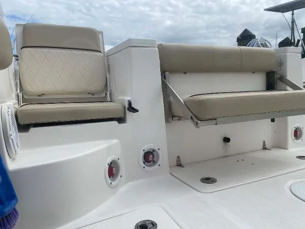 Slide: The Image of Sea Fox 288 Commander 2017 - 11