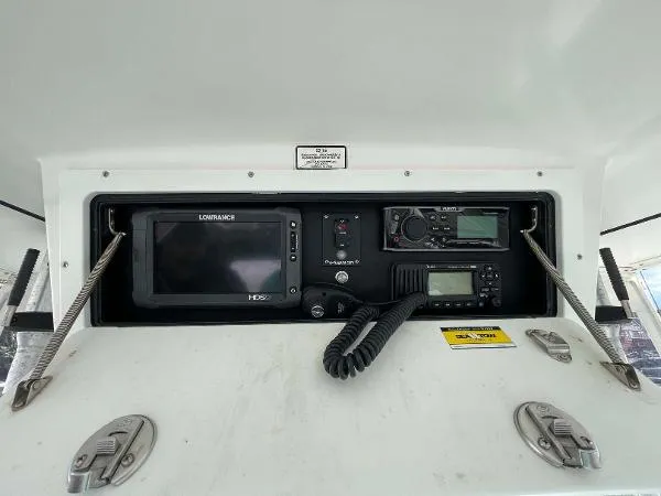 Slide: The Image of Regulator Marine Classic 2002 - 7