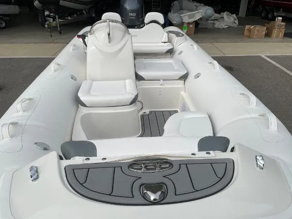 Slide: The Image of Zodiac Yachtline 490 Deluxe NEO 90hp In Stock 2023 - 11