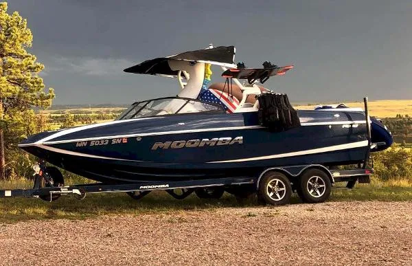 Slide: The Image of Moomba Mojo 2017 - 0
