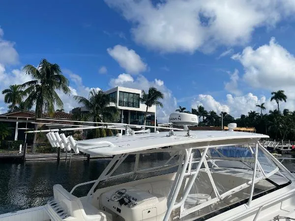 Slide: The Image of Intrepid 390 Sport Yacht 2008 - 4