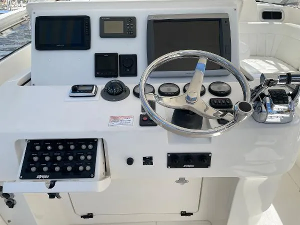 Slide: The Image of Intrepid 390 Sport Yacht 2008 - 8