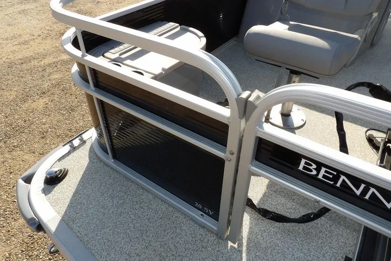 Slide: The Image of 2020 Bennington 20 SFV pontoon boat deck with seating and railing. - 9