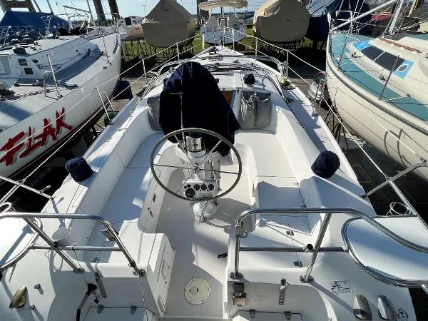 Slide: The Image of Catalina 310 2003 - 7