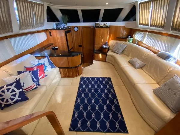 Slide: The Image of Carver Yachts 396 Motor Yacht 2002 - 10