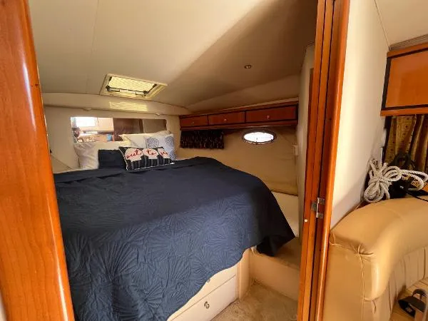 Slide: The Image of Carver Yachts Trojan Express 2001 - 11