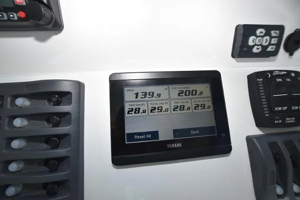 Slide: The Image of Steiger Craft 28 Chesapeake 2022 - 10