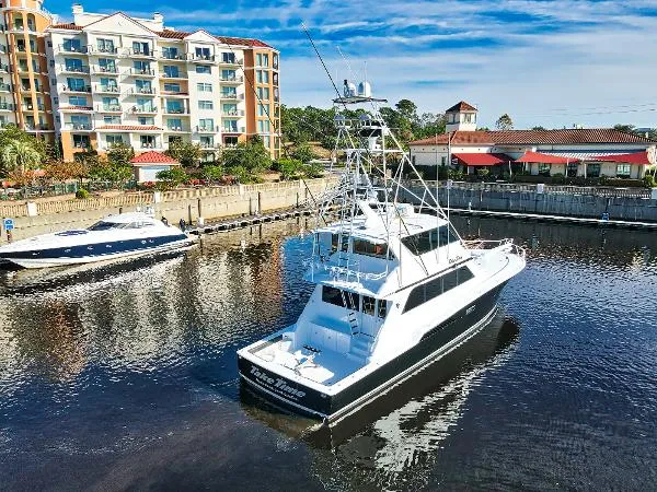 Slide: The Image of Viking 72 Convertible 1997 - 5