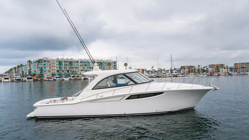 Slide: The Image of 2023 Mag Bay 42 Express - Image 10 - 10