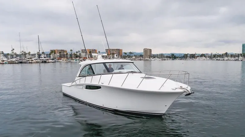 Slide: The Image of 2023 Mag Bay 42 Express - Image 20 - 20