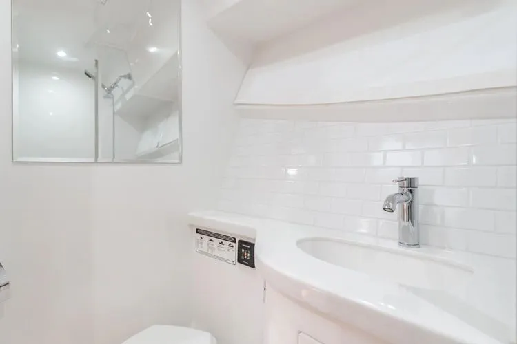 Slide: The Image of 2023 Mag Bay 42 Express - Image 45 - 45