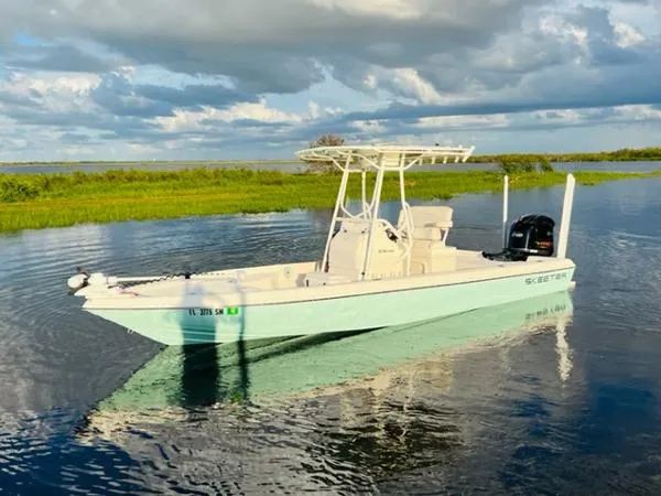 Slide: The Image of Skeeter SX 230 2020 - 2