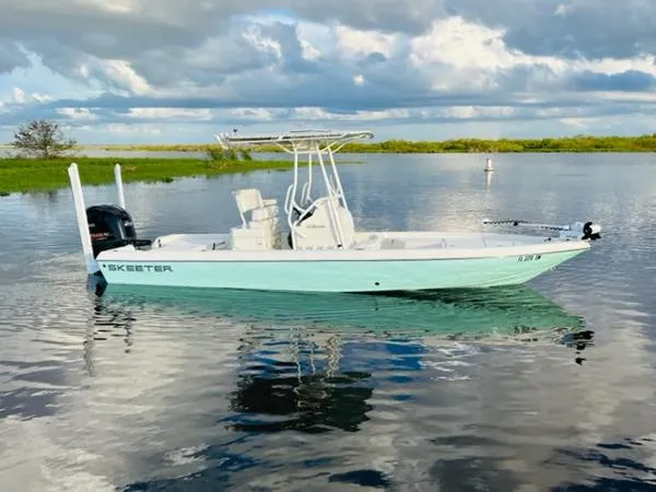Slide: The Image of Skeeter SX 230 2020 - 4