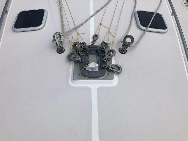 Slide: The Image of Catalina 390 2001 - 8