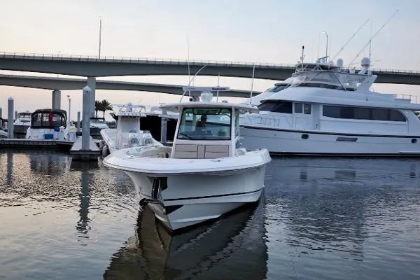 Slide: The Image of Boston Whaler 380 Outrage 2018 - 4