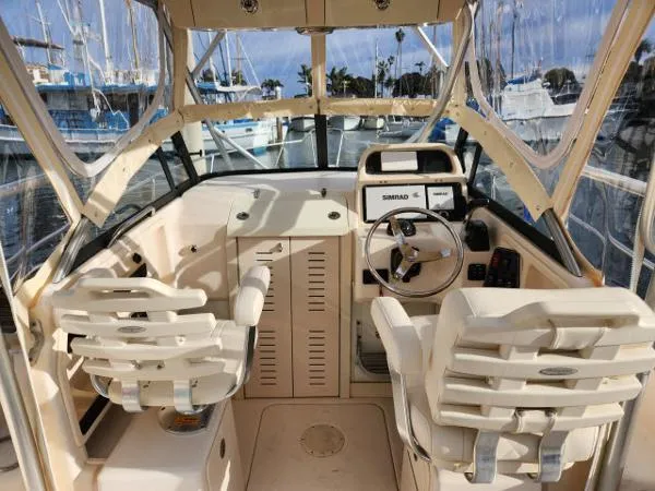 Slide: The Image of Grady-White Seafarer 228 2018 - 5