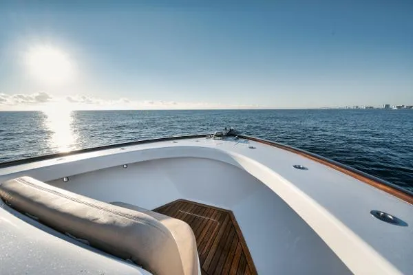 Slide: The Image of Carolina Xcelerator Boatworks 42 Walkaround 2020 - 7
