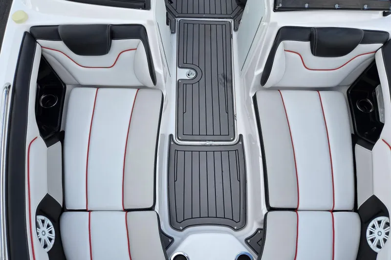 Slide: The Image of 2018 Yamaha Boats 212X interior with sleek seating and modern design. - 20
