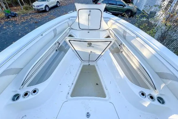 Slide: The Image of Boston Whaler 320 Outrage 2006 - 5