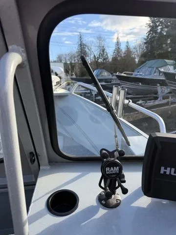 Slide: The Image of Klamath Boats 18 opw 2022 - 10