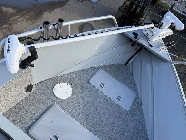 Slide: The Image of Klamath Boats 18 opw 2022 - 11