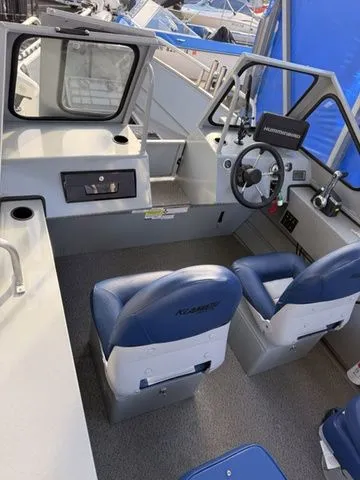 Slide: The Image of Klamath Boats 18 opw 2022 - 6