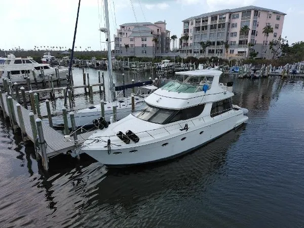 Slide: The Image of Carver Yachts 53 Voyager 2005 - 1