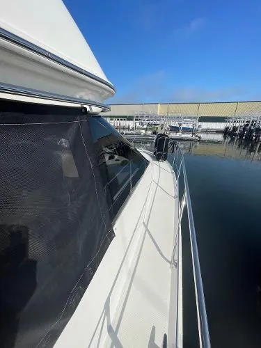 Slide: The Image of Carver Yachts 53 Voyager 2005 - 10