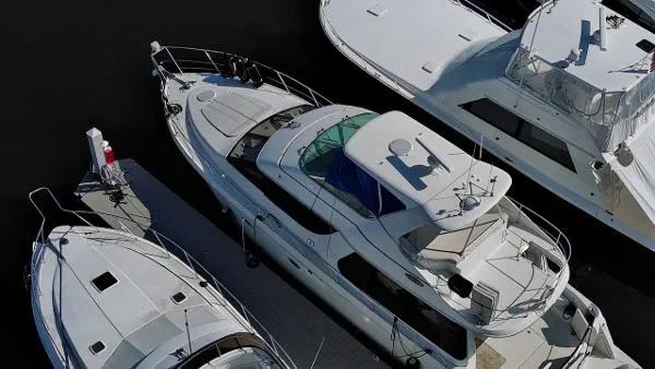 Slide: The Image of Carver Yachts 53 Voyager 2005 - 6