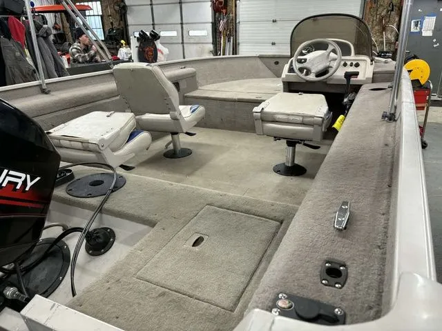 Slide: The Image of Sylvan 1600 EXPEDITION 2002 - 3