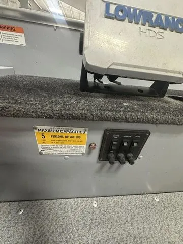 Slide: The Image of Lund Fury 1600 2013 - 10