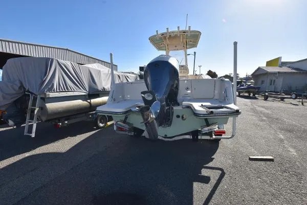 Slide: The Image of Grady-White Fisherman 236 2021 - 2