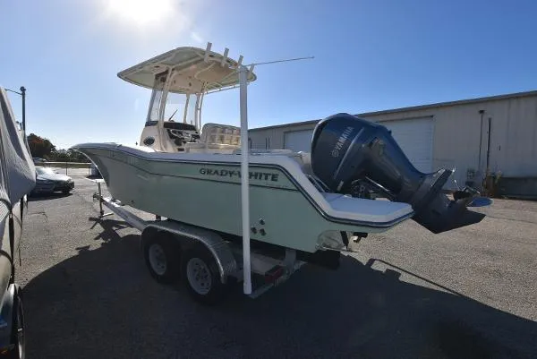 Slide: The Image of Grady-White Fisherman 236 2021 - 3