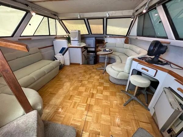 Slide: The Image of Sea Ray 440 Aft Cabin 1990 - 4