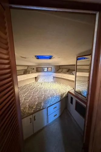 Slide: The Image of Sea Ray 440 Aft Cabin 1990 - 9