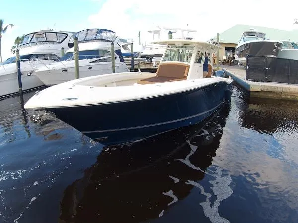 Slide: The Image of Scout 350 LXF 2015 - 5