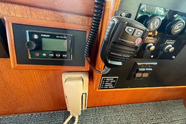 Slide: The Image of Dettling 48 Cruiser 1994 - 11