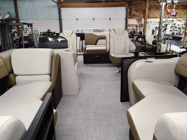 Slide: The Image of Lowe SS230DHCL 2026 - 3