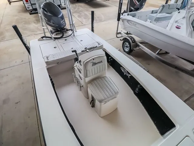 Slide: The Image of Maverick Mirage HPX 2015 - 13