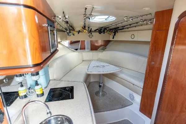Slide: The Image of Fountain 33 Sportfish Cruiser 2009 - 4