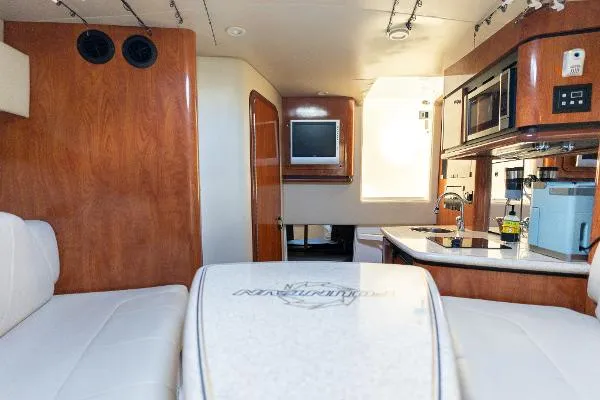 Slide: The Image of Fountain 33 Sportfish Cruiser 2009 - 7