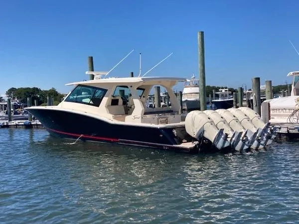 Slide: The Image of Scout 530 LXF 2021 - 1