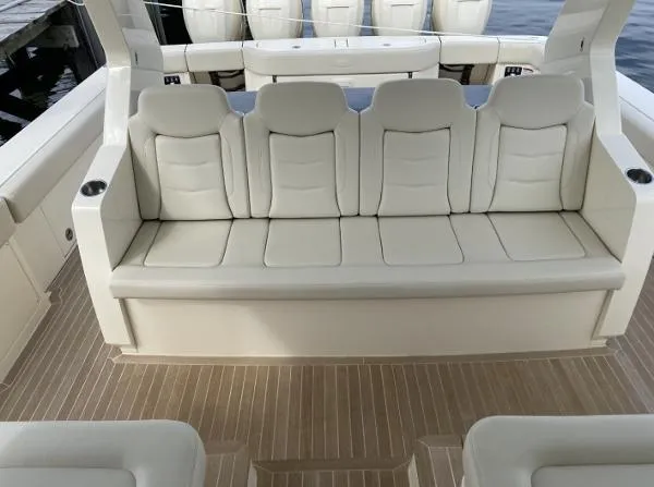 Slide: The Image of Scout 530 LXF 2021 - 8