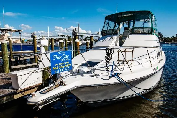 Slide: The Image of Carver Yachts 380 Santego 1995 - 0