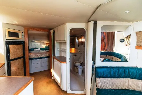 Slide: The Image of Carver Yachts 380 Santego 1995 - 11