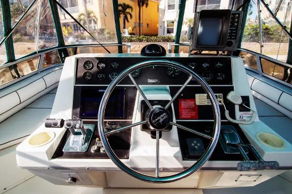 Slide: The Image of Carver Yachts 380 Santego 1995 - 6