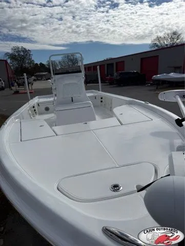 Slide: The Image of Blazer 2400 Purebay 2026 - 12