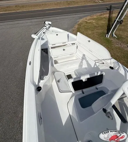 Slide: The Image of Blazer 2400 Purebay 2026 - 17