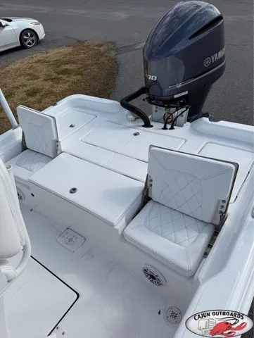 Slide: The Image of Blazer 2400 Purebay 2026 - 18