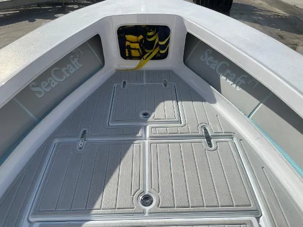 Slide: The Image of SeaCraft 20 1971 - 8